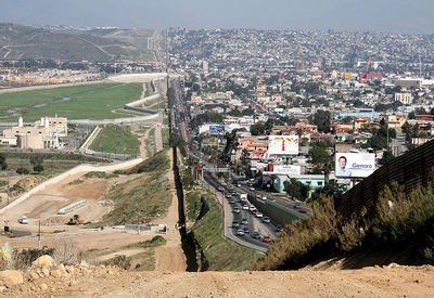 US/Mexico Border (wiki common US/Mexico Border (wiki commons)