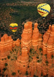 hot air balloon ride in Sedona, Arizona (redrockballoons.com) View of Sedona