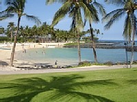 rent a vacation property in Hawaii (homeaway.com)