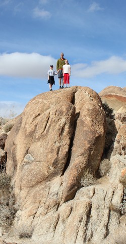 jthigh Boulders in Joshua Tree