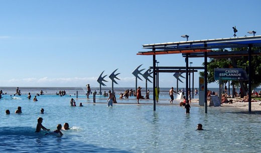 cairns-pool