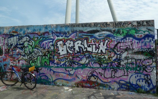Berlin Wall bike tour with Berlin on Bikes (Jennifer Miner) Berlin Wall bike tour with Berlin on Bikes (Jennifer Miner)