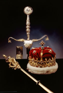 Scotland's Crown Jewels (www.dunnottarcastle.co.uk)